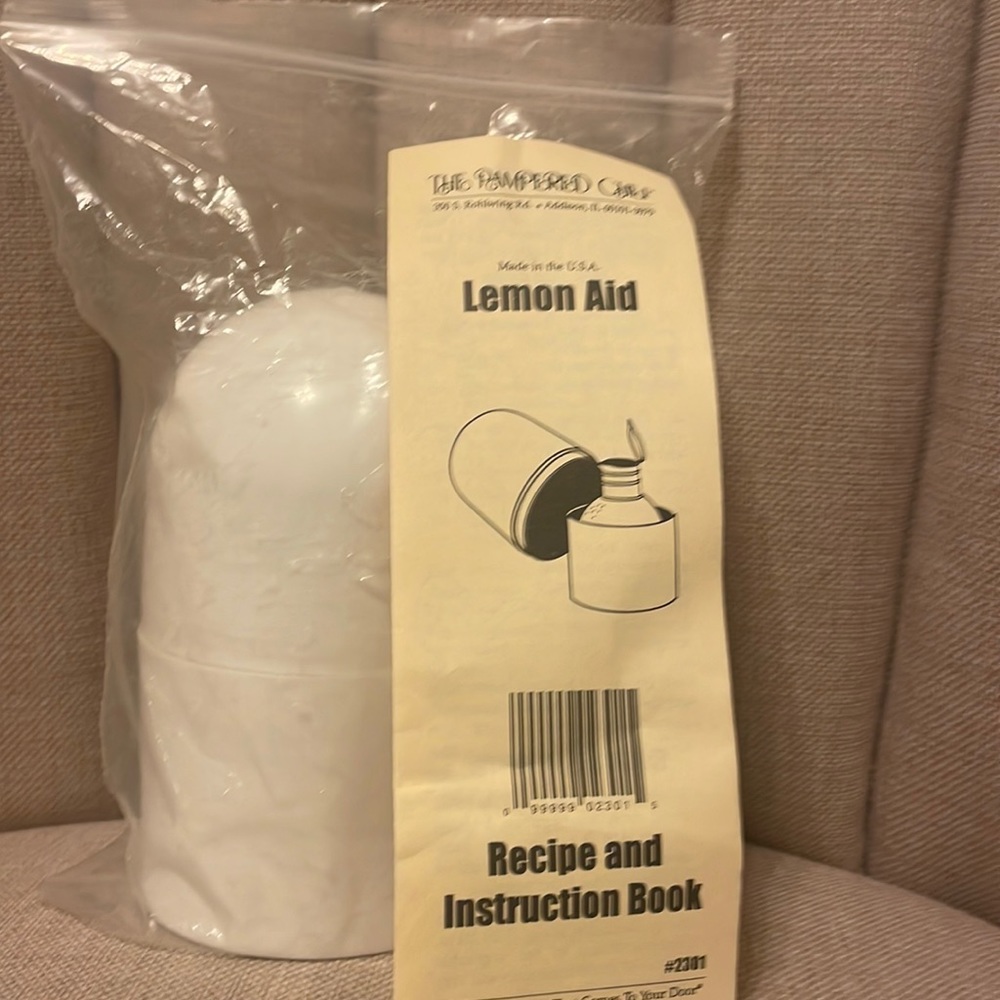 The Pampered Chef Lemon Aid